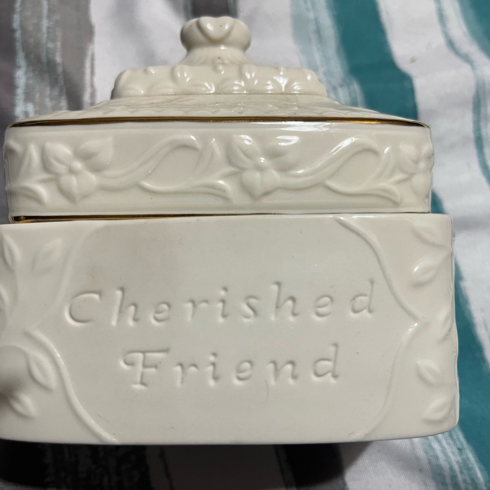 Lenox music/trinket box